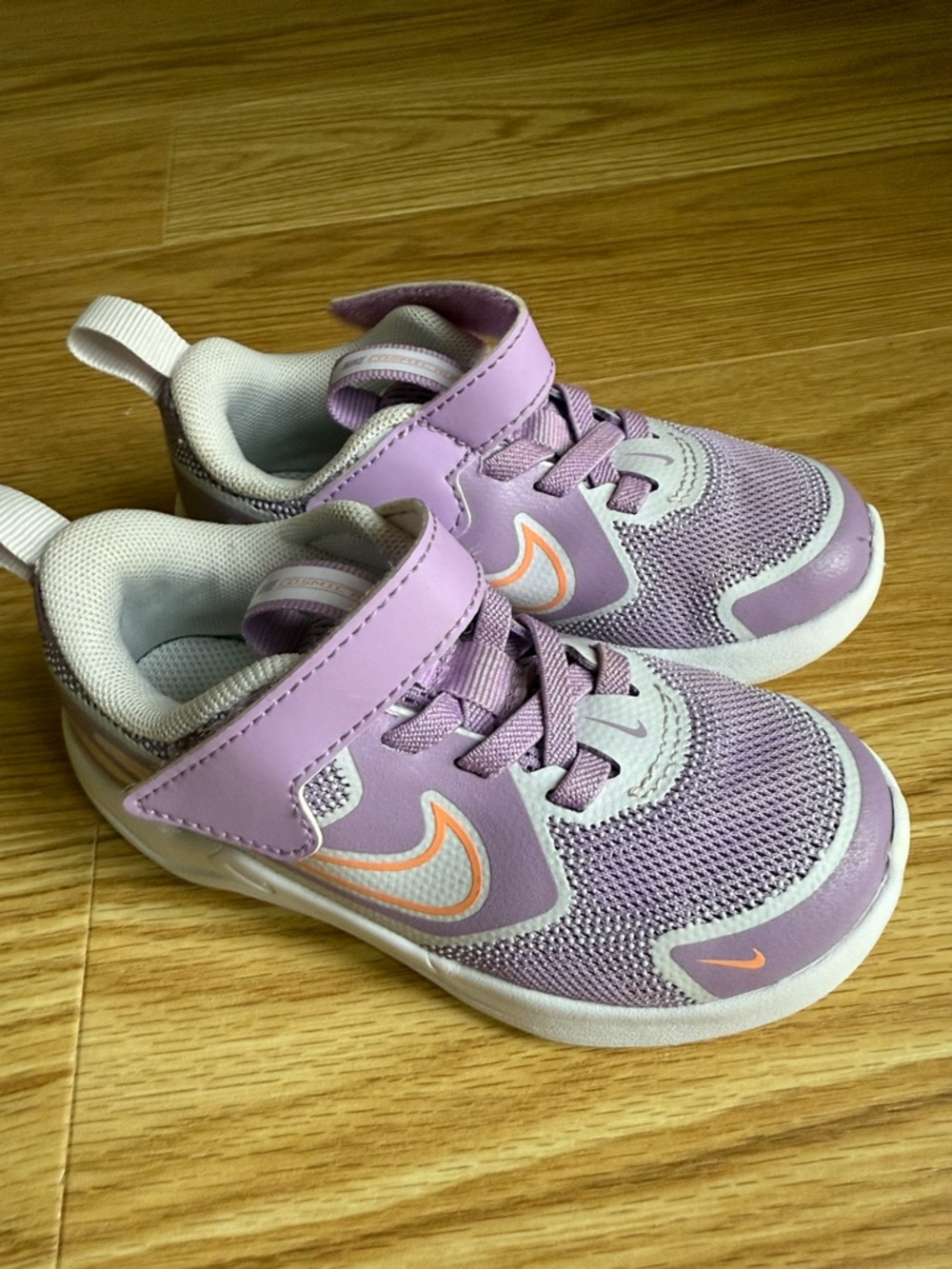 Nike Cosmic Runner Toddler Sneakers